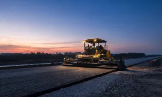 Asphalt paver